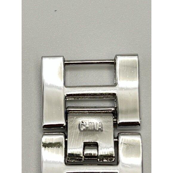 Victoria Wieck Crystal Watch Womens 39mm Silver Tone Bling New Battery 7.75" - Picture 9 of 10